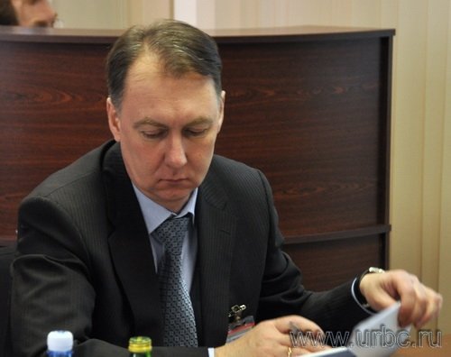 Министр энергетики и ЖКХ Юрий Шевелев отдает предпочтение автомобилям марки Toyota