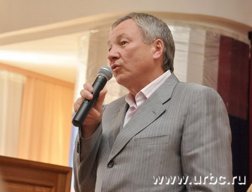 Виктор Контеев напомнил собравшимся, что их успех напрямую зависит от поддержки администрации