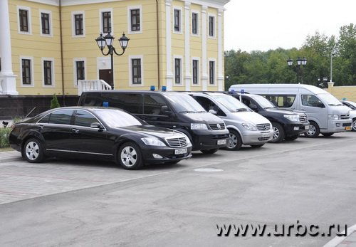 В Свердловской области тонированные автомобили у чиновников в чести