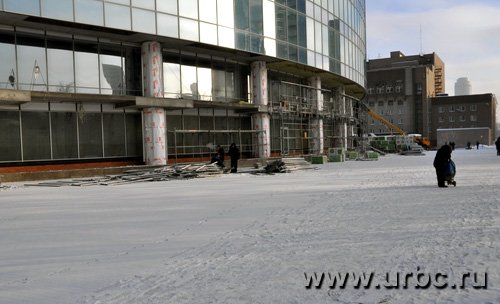 С приходом на строительство БЦ «Демидов» Фонда им. Б. Ельцина городской долгострой  оживает