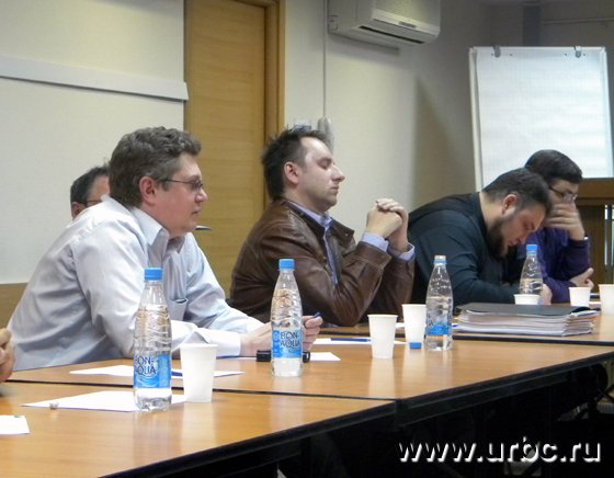 Андрей Старцев (слева) предупреждает: самым сложным будет наладить получение информации о планах застройщиков