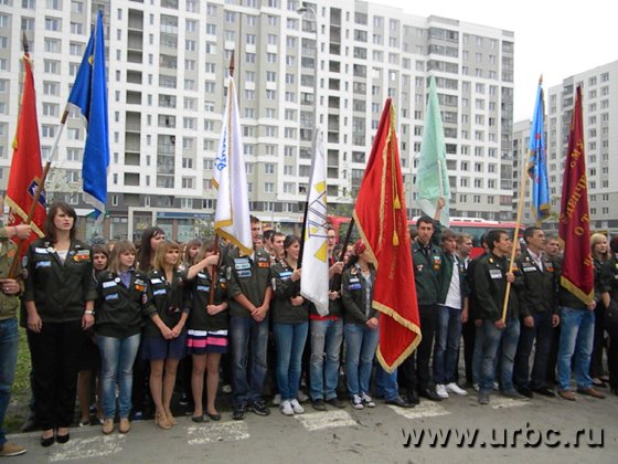Студенты со всей России пришли проститься с целиной-2012