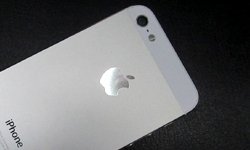 «Яблочный» дефицит: в магазинах Екатеринбурга закончились iPhone 6