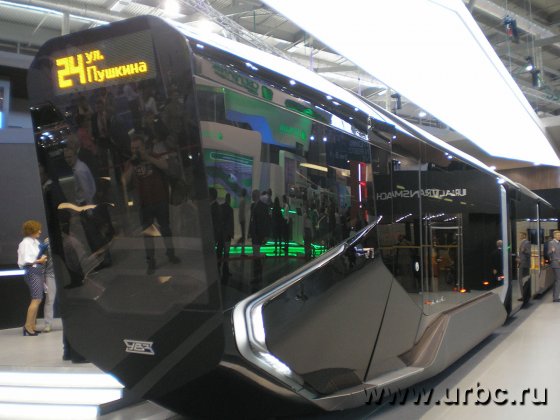 Одним из ключевых экспонатов форума стал городской трамвай нового поколения 71-410 «R1»