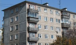 Цены на жилье в малых городах Свердловской области упали на 8-15%