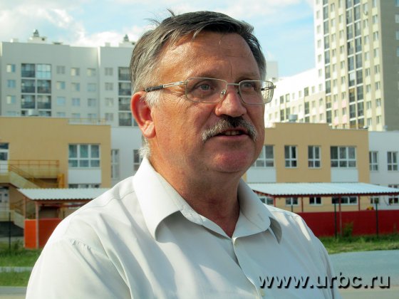 Генеральный директор АО «РСГ-Академическое» Виктор Киселев рассказал журналистам о работе, которую предстоит выполнить стройотрядам
