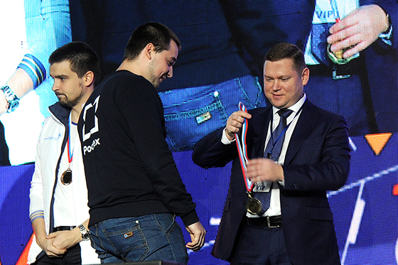Руководство НПК «Уралвагонзавод» наградило победителей чемпионата WorldSkills