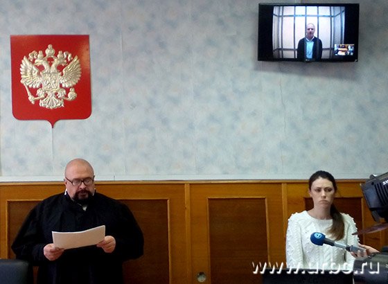 Суд признал обоснованным и продлил на 72 часа задержание Михаила Шилиманова