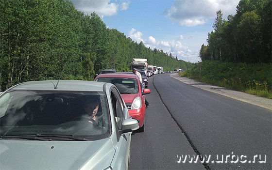 Госавтоинспекция  предложила прекратить ремонты трасс Свердловской области по выходным