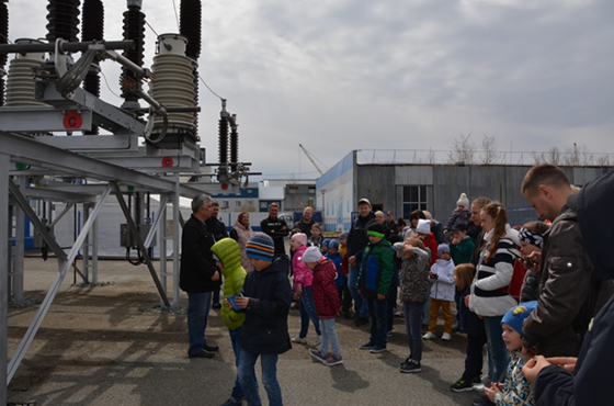 Энергетики МЭС Западной Сибири провели уроки по профилактике детского электротравматизма