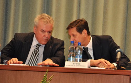 Александр Мишарин и Александр Жуков обсудили способы борьбы  с безработицей