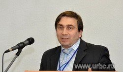 Замминистра энергетики и ЖКХ Свердловской области Николай Смирнов