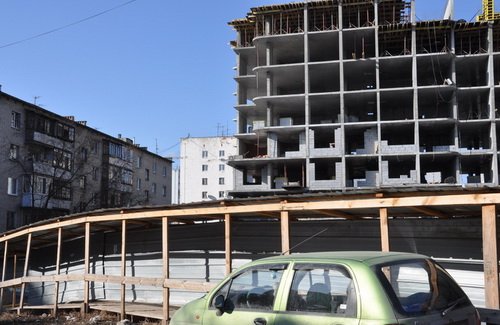 Покупателям квартир в КД «Родина» обещают зоны отдыха прямо под окнами «хрущевок»