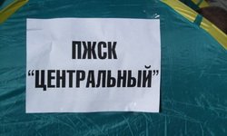 В Екатеринбурге обманутые дольщики штурмуют правительство