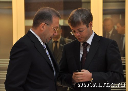 Игорь Ковпак (слева)  выразил восхищение энтузиазмом и наивностью коллег из Думы