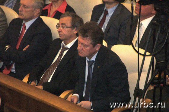Услышав об отказе от налоговых преференций, присутствовавший на церемонии глава УГМК-Холдинга Андрей Козицын явно заинтересовался