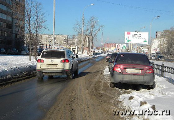 Некогда двухсторонний дублер улицы Луганской