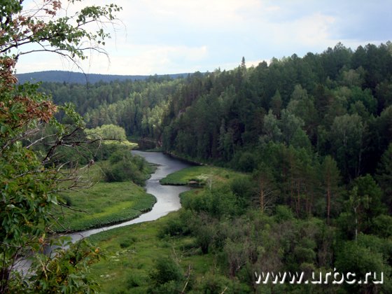 Вид на реку Сергу со смотровой площадки природного парка «Оленьи ручьи»
