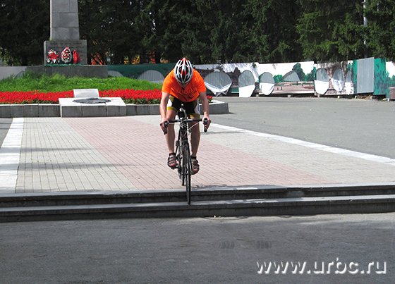 Велосообщество Екатеринбурга поддержало проект объединения парков вблизи площади Коммунаров
