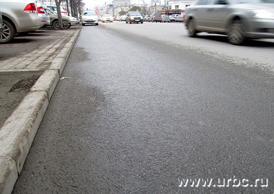 Основная часть гарантийных дорог Екатеринбурга выдержала зиму