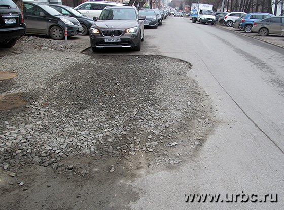Последствия аварийной раскопки на улице Горького будут устранять коммунальные службы