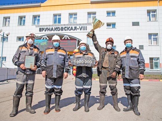 С начала года на шахте «Ерунаковская-VIII» ЕВРАЗа добыли 1 млн тонн угля