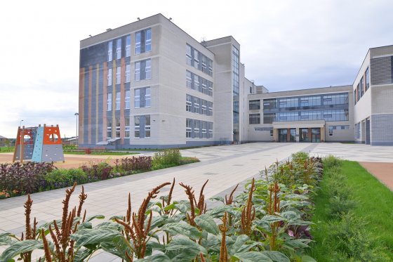 Свердловский губернатор проинспектировал строительство детского сада в Каменске-Уральском, который возводит «Атомстройкомплекс»
