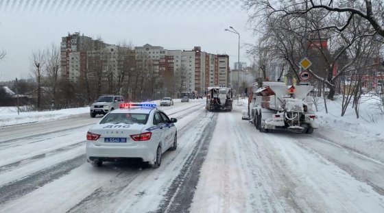 ГИБДД раскритиковала уборку снега в Ленинском и Верх-Исетском районах Екатеринбурга