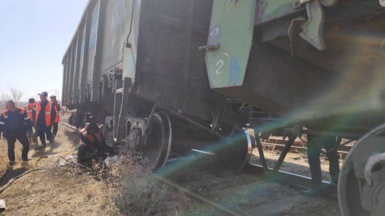 В Челябинской области у «Семеновского рудника» сошли с рельсов грузовые вагоны