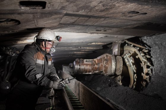 Добычной участок шахты «Ерунаковская-VIII» начал работать в новой лаве 48-8