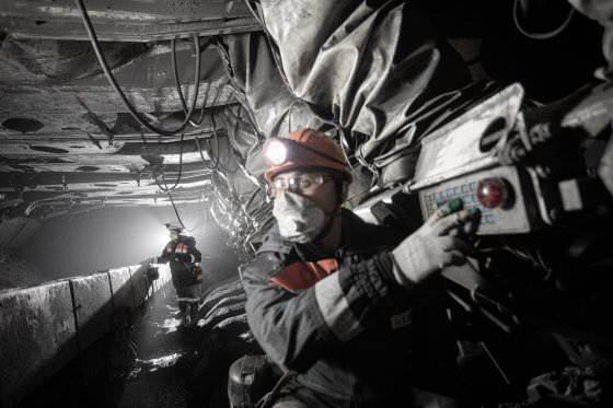 На шахте «Осинниковская» ввели в эксплуатацию новую лаву с запасами 1,2 млн тонн угля