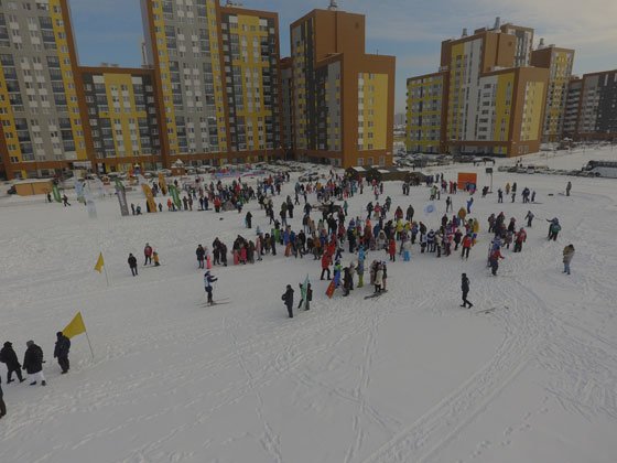 В Академическом районе Екатеринбурга состоялся забег «Лыжня России — 2022»
