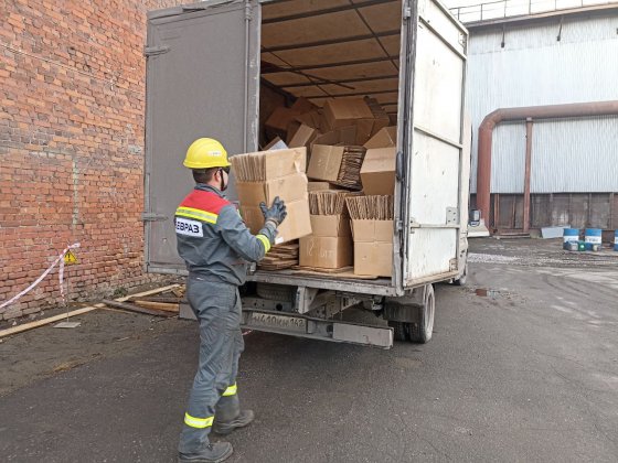 ЕВРАЗ ЗСМК передал на переработку более 4 тонн макулатуры в рамках экологической акции