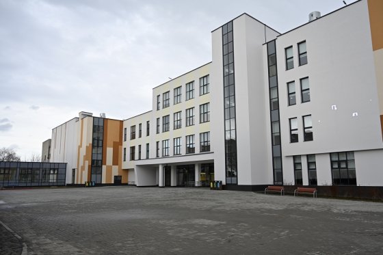 Евгений Куйвашев показал Сергею Кравцову новый корпус гимназии № 120 в Екатеринбурге