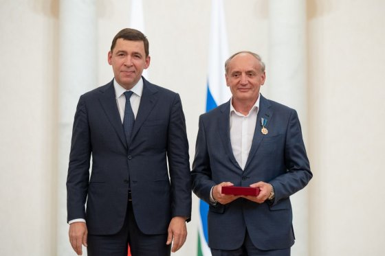 Руководители «Атомстройкомлекса» получили награды из рук губернатора Евгения Куйвашева за вклад в развитие Свердловской области