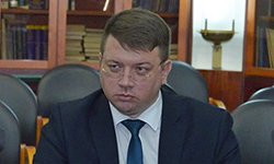 Дмитрий Тортев: Заморозка цен на топливо приведет к дефициту товаров и увеличению доли черного рынка