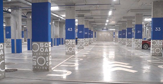 Компания «Атомстройкомплекс» предложила автовладельцам новые парковочные места в центре Екатеринбурга