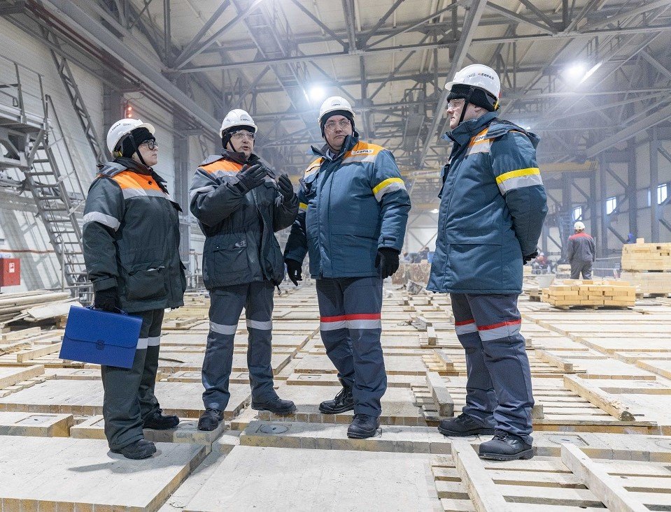Более 10 тыс. кубов кирпича уложили в рамках первого этапа реконструкции коксовой батареи № 2 на ЕВРАЗ ЗСМК