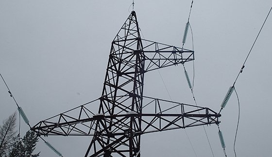 Специалисты филиала «Россети» повысили надежность электроснабжения газовых компрессорных станций на севере Свердловской области