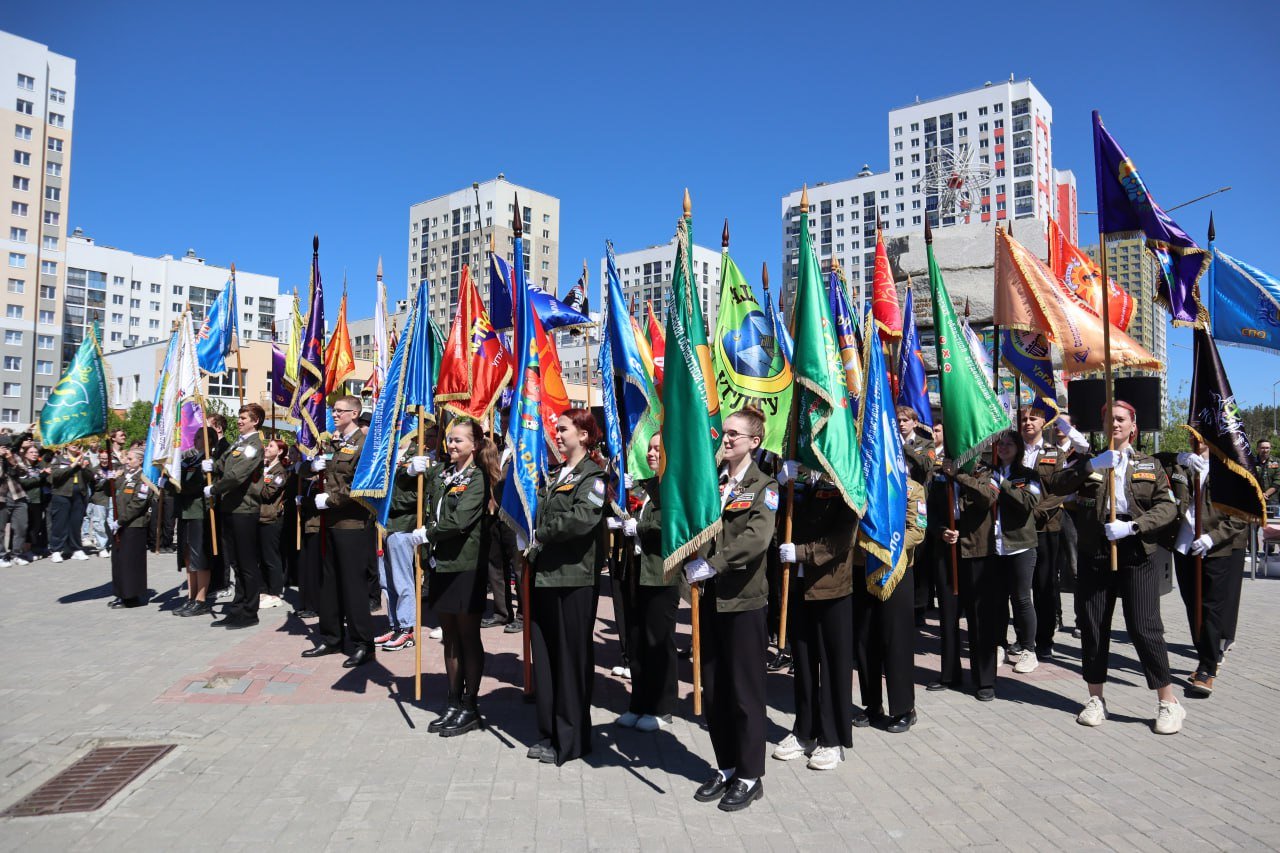 В Академическом районе Екатеринбурга студенческие стройотряды получили путевки на Целину