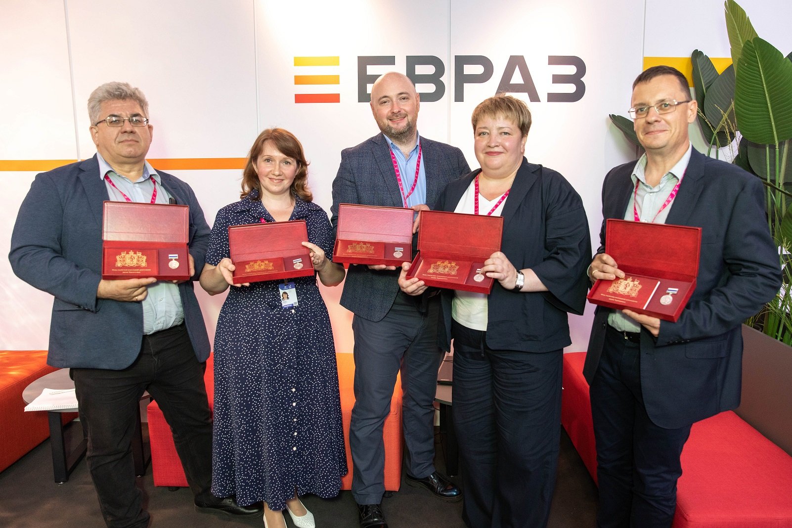 Пять сотрудников ЕВРАЗ НТМК получили премию имени Черепановых за инновации в области энергетики и прокатного производства