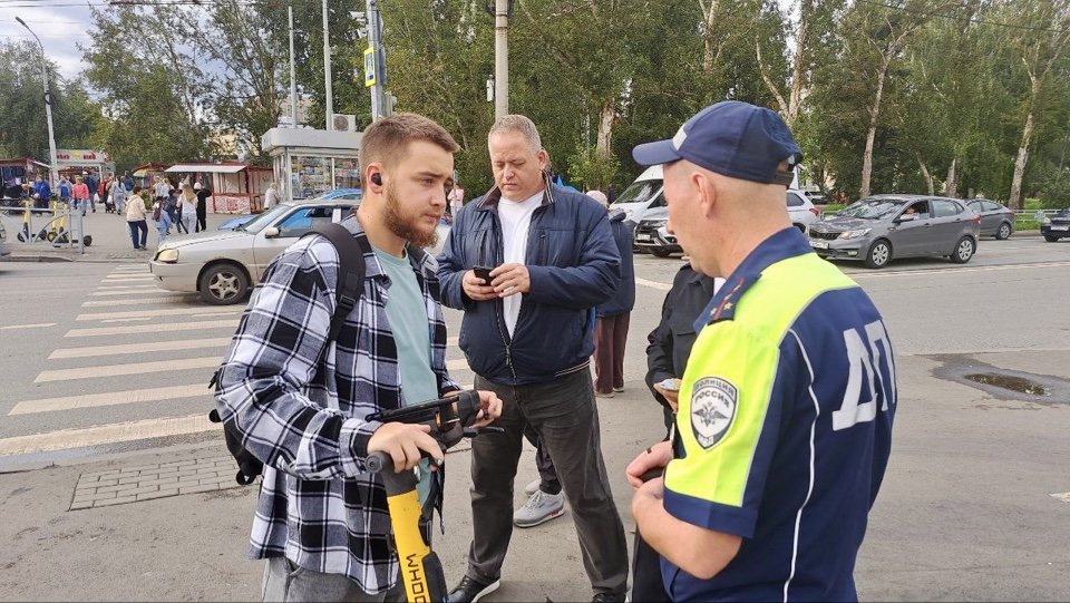 С начала года в Екатеринбурге к административной ответственности привлекли почти 3 тыс. самокатчиков