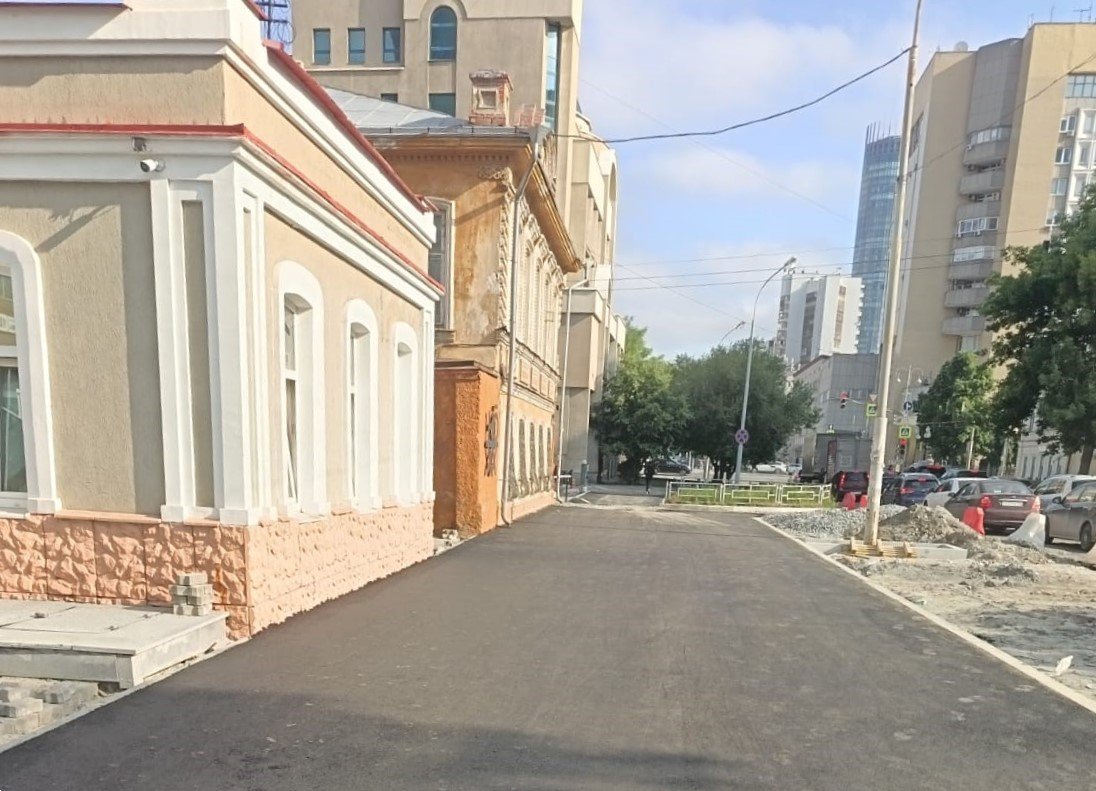 «Атомстройкомплекс» отремонтирует шесть дорожных участков в Екатеринбурге площадью более 70 тыс. кв. метров «Атомстройкомплекс» отремонтирует шесть дорожных участков в Екатеринбурге площадью более 70 тыс. кв. метров
