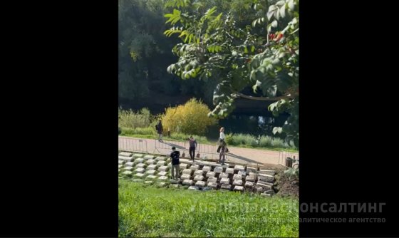 В Екатеринбурге началась реставрация арт-объекта «Памятник клавиатуре» В Екатеринбурге началась реставрация арт-объекта «Памятник клавиатуре»