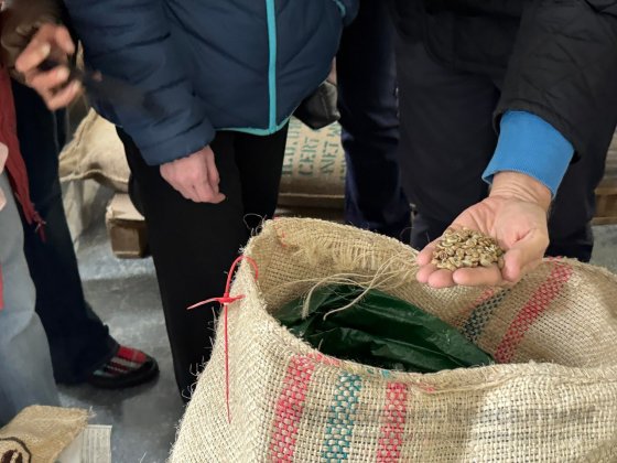 В Екатеринбурге 14 октября экспортеры и ценители кофе посетили производство INGRESSO COFFEE В Екатеринбурге 14 октября экспортеры и ценители кофе посетили производство INGRESSO COFFEE