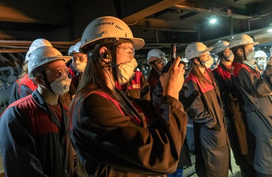 ЕВРАЗ 25 лет инвестирует в развитие волейбольной команды «Уралочка-НТМК»