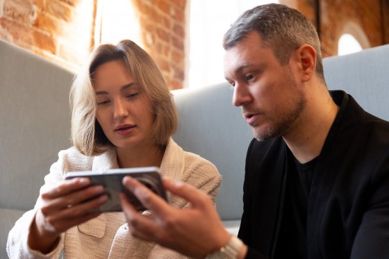 Интерес к нейросетям среди старшего поколения свердловчан с начала года вырос в 4 раза